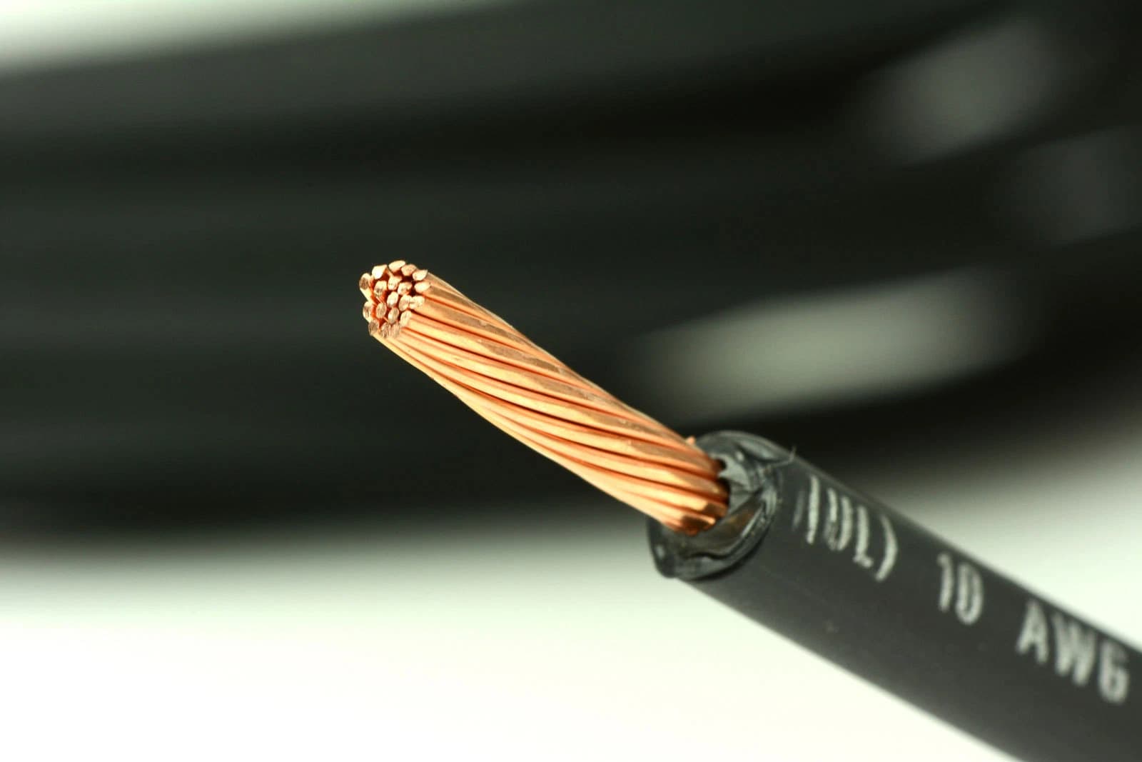 10 AWG Solar Panel Wire 50' Power Cable UL 4703 Copper MADE IN USA PV Gauge - Image 1
