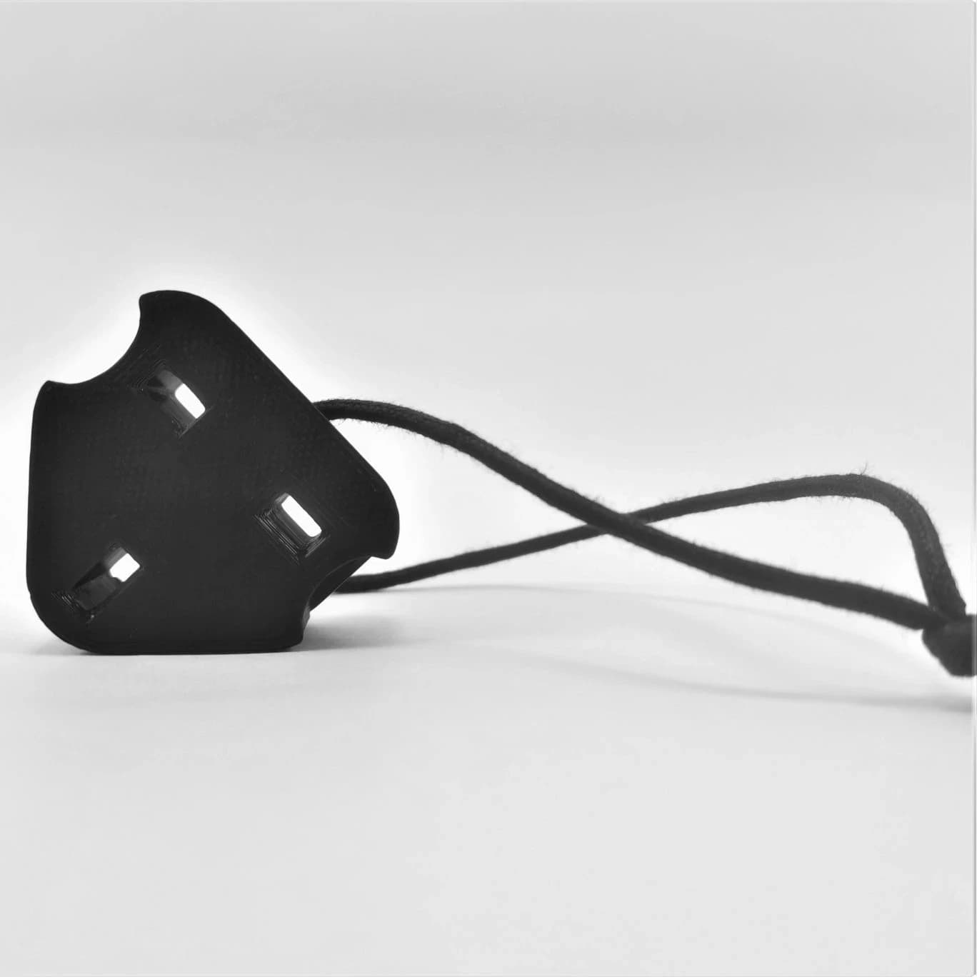 13Amp Uk Laptop Plug Protector - Image 2